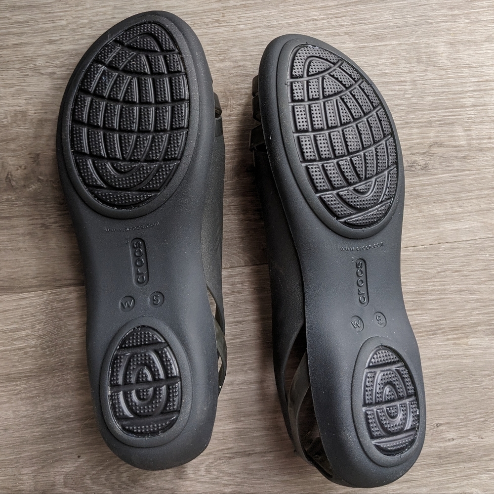 Crocs - Picture 2 of 3